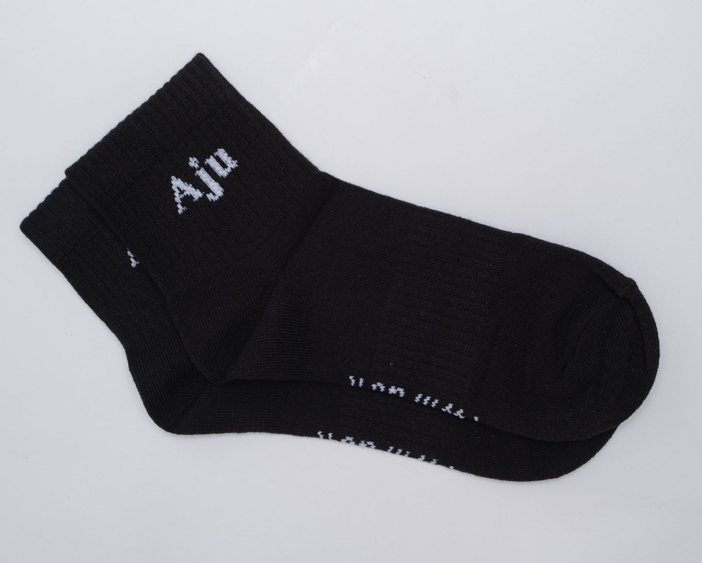 4xAju - Socks