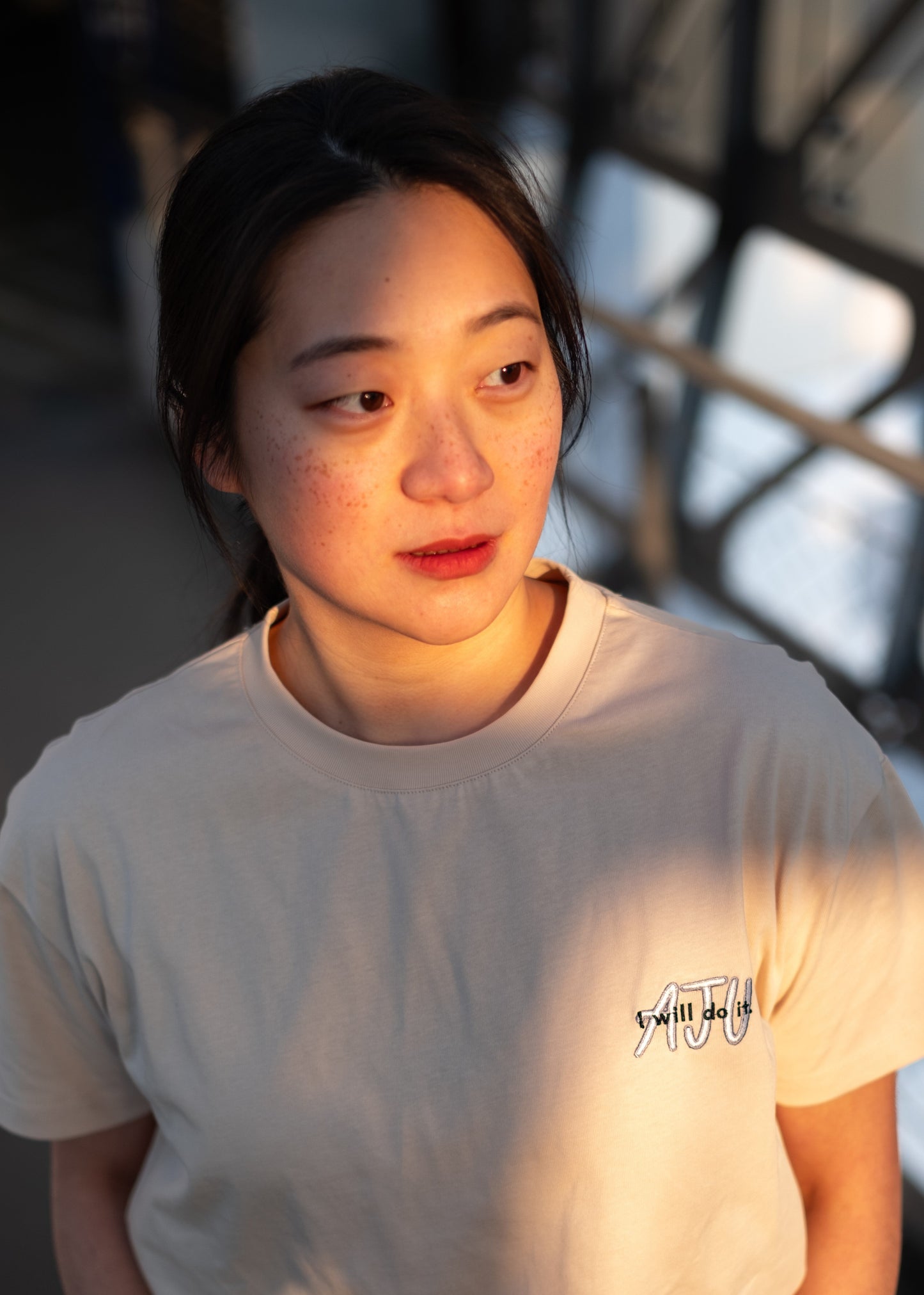 Aju - T-shirt
